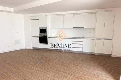 Atlântico Residences / Apartamento T1 / Câmara de Lobos  - Ilha da Madeira