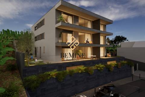 Elite Ribeiro Real  / Apartamento T2 / Câmara de Lobos - Ilha da Madeira