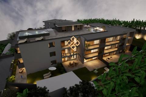 Elite Ribeiro Real  / Apartamento T3 / Câmara de Lobos - Ilha da Madeira
