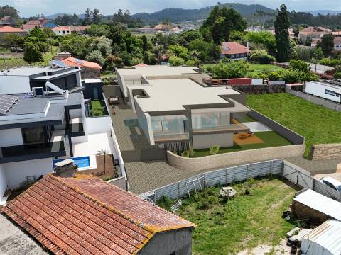 Moradia Geminada T3 Venda em Gemeses,Esposende