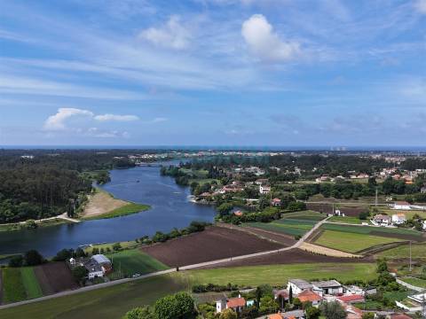 Moradia Geminada T3 Venda em Gemeses,Esposende
