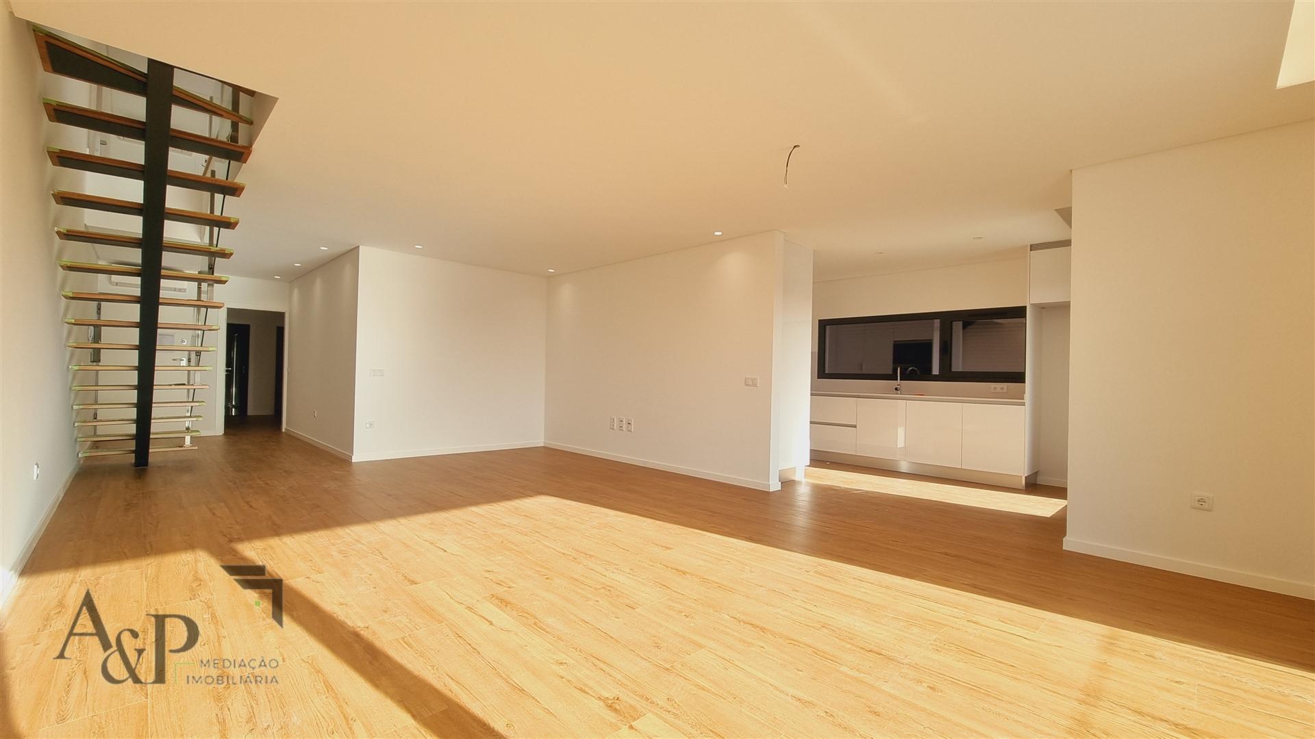 Apartamento T3 DUPLEX Venda em Viseu,Viseu