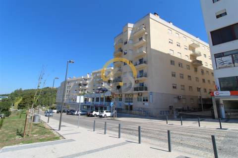 Apartamento T3 no centro de Alcobaça