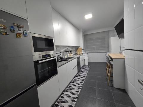 Apartamento T2 Venda em São João de Ver,Santa Maria da Feira