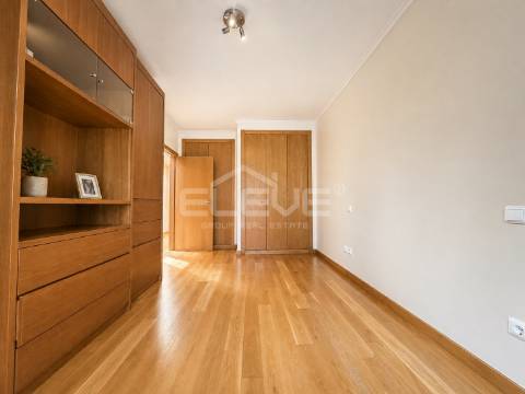 Excelente Apartamento T3 Santo Ovideo - Gaia