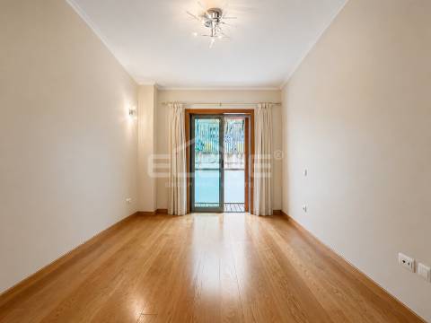 Excelente Apartamento T3 Santo Ovideo - Gaia