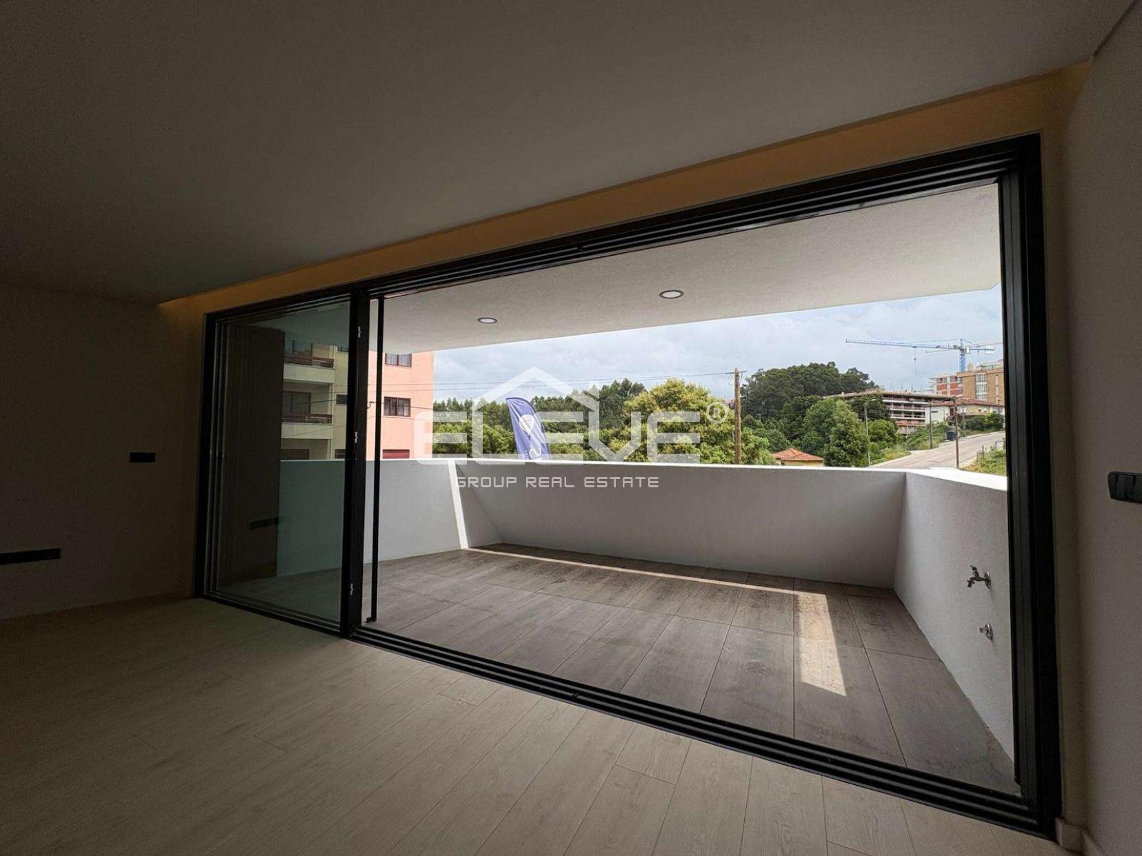 Apartamento T3 Novo de Luxo Centro Gondomar