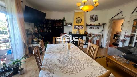 Excelente T4 Duplex Oliveira do Douro