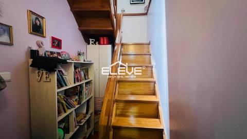 Excelente T4 Duplex Oliveira do Douro