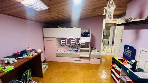 Excelente T4 Duplex Oliveira do Douro