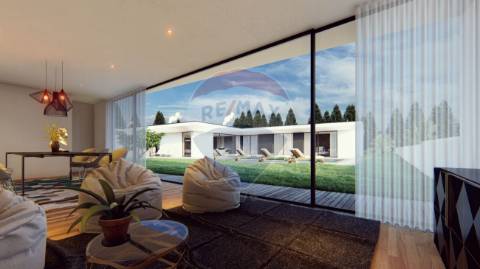 Moradia T4 para venda