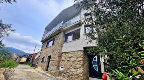 Moradia T2 para venda