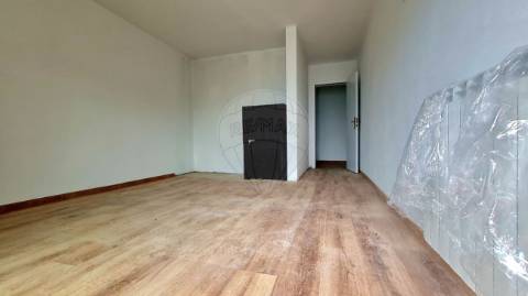 Moradia T2 para venda