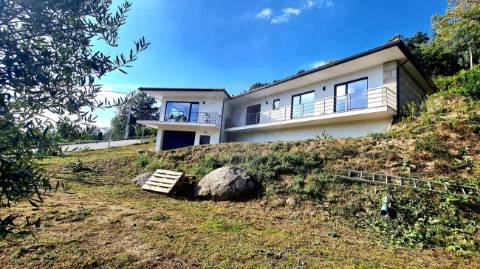 Moradia T3 para venda