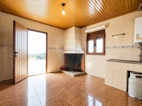 Moradia T2 para venda