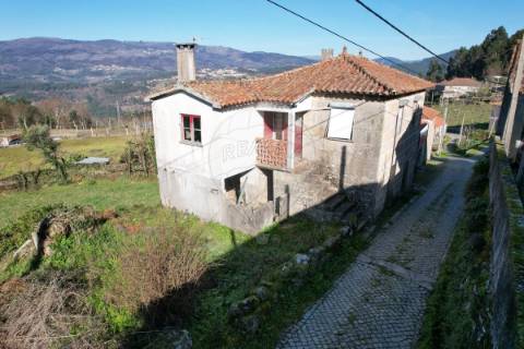 Moradia T2 para venda