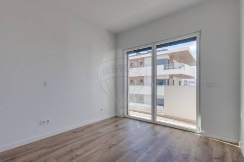 Apartamento T4 para venda