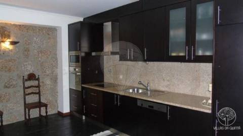 Moradia T4 para venda
