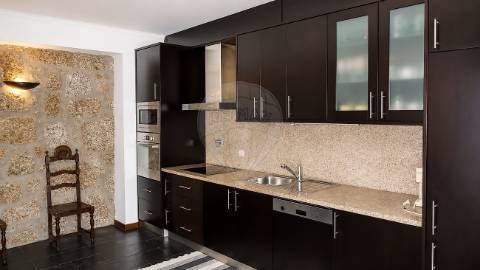 Moradia T4 para venda