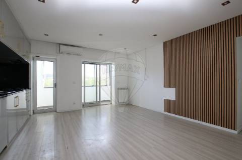Apartamento T2 para arrendamento