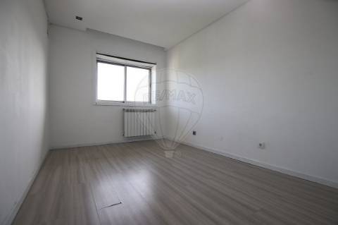 Apartamento T2 para arrendamento