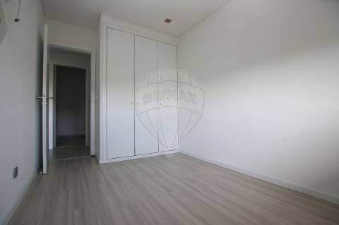 Apartamento T2 para arrendamento
