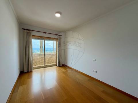 Apartamento T3 para arrendamento