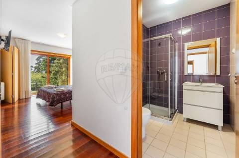 Moradia T4 para venda