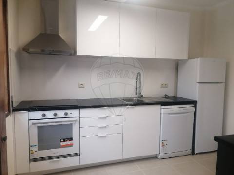 Apartamento T2 para arrendamento