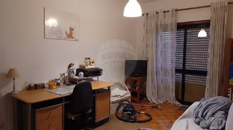Apartamento T4 para venda