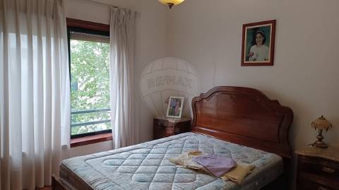 Apartamento T4 para venda