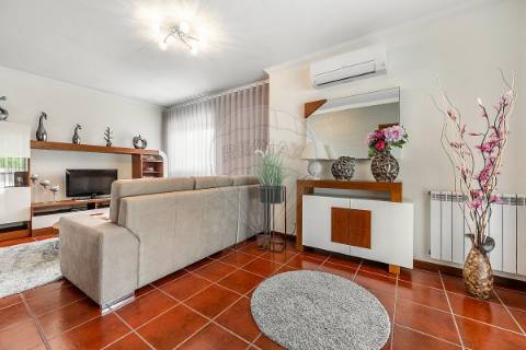 Moradia T3 para venda