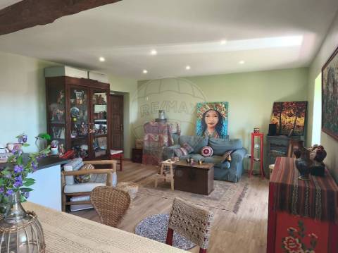 Moradia T2 para venda