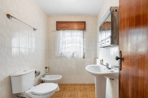 Moradia T2 para venda
