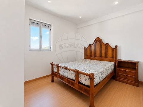 Moradia T2 para venda