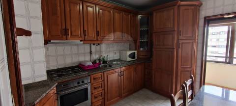 Apartamento T3 para arrendamento
