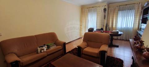 Apartamento T3 para arrendamento