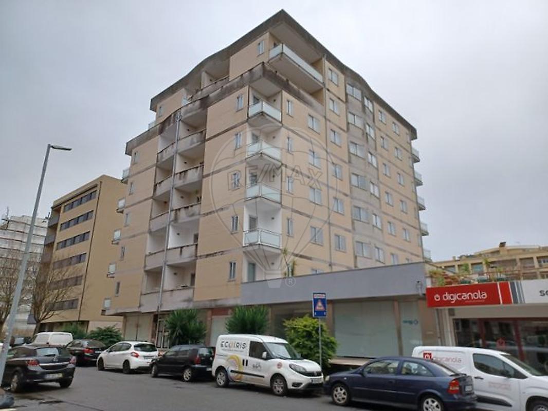 Apartamento T3 para arrendamento