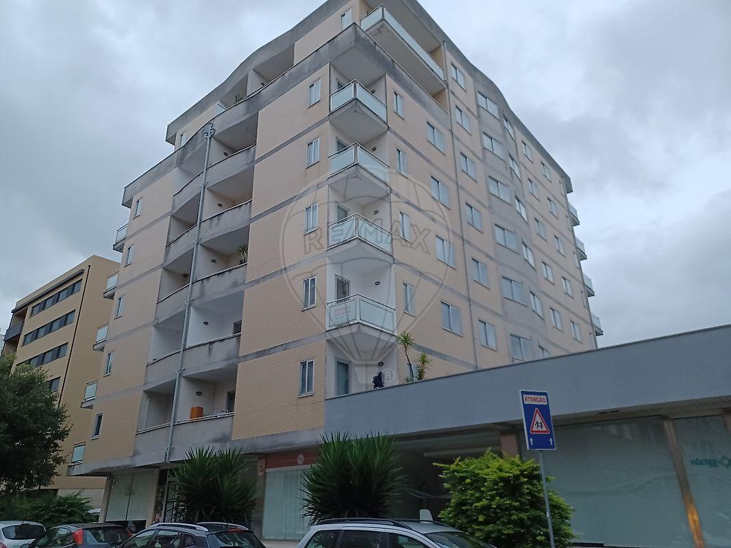 Apartamento T3 para arrendamento