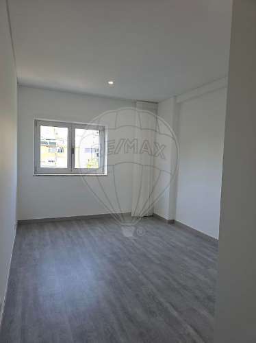 Apartamento T2 para arrendamento
