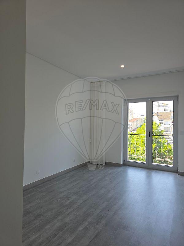 Apartamento T2 para arrendamento