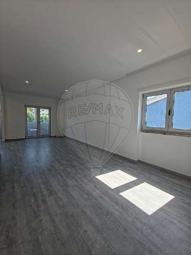 Apartamento T2 para arrendamento