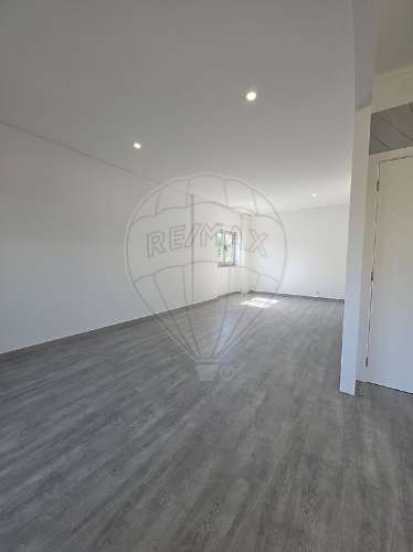 Apartamento T2 para arrendamento