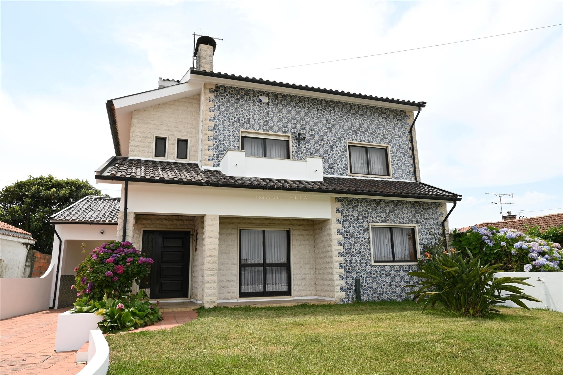 Moradia T6 Venda em São Bernardo,Aveiro