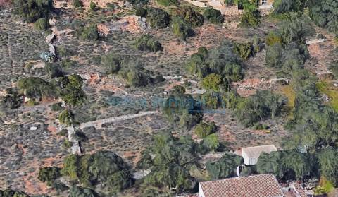 Terreno para construção de 1 ou 2 moradias, magnifica vista de mar