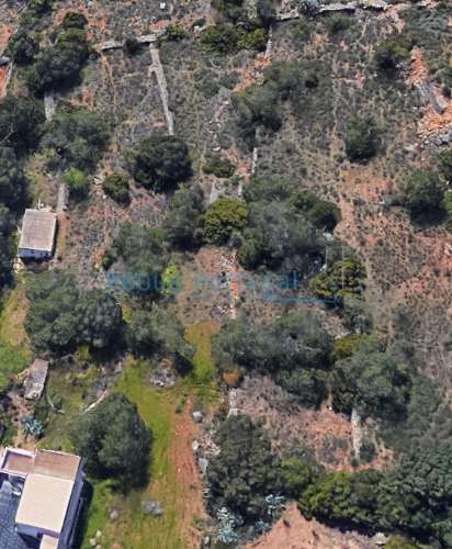 Terreno para construção de 1 ou 2 moradias, magnifica vista de mar