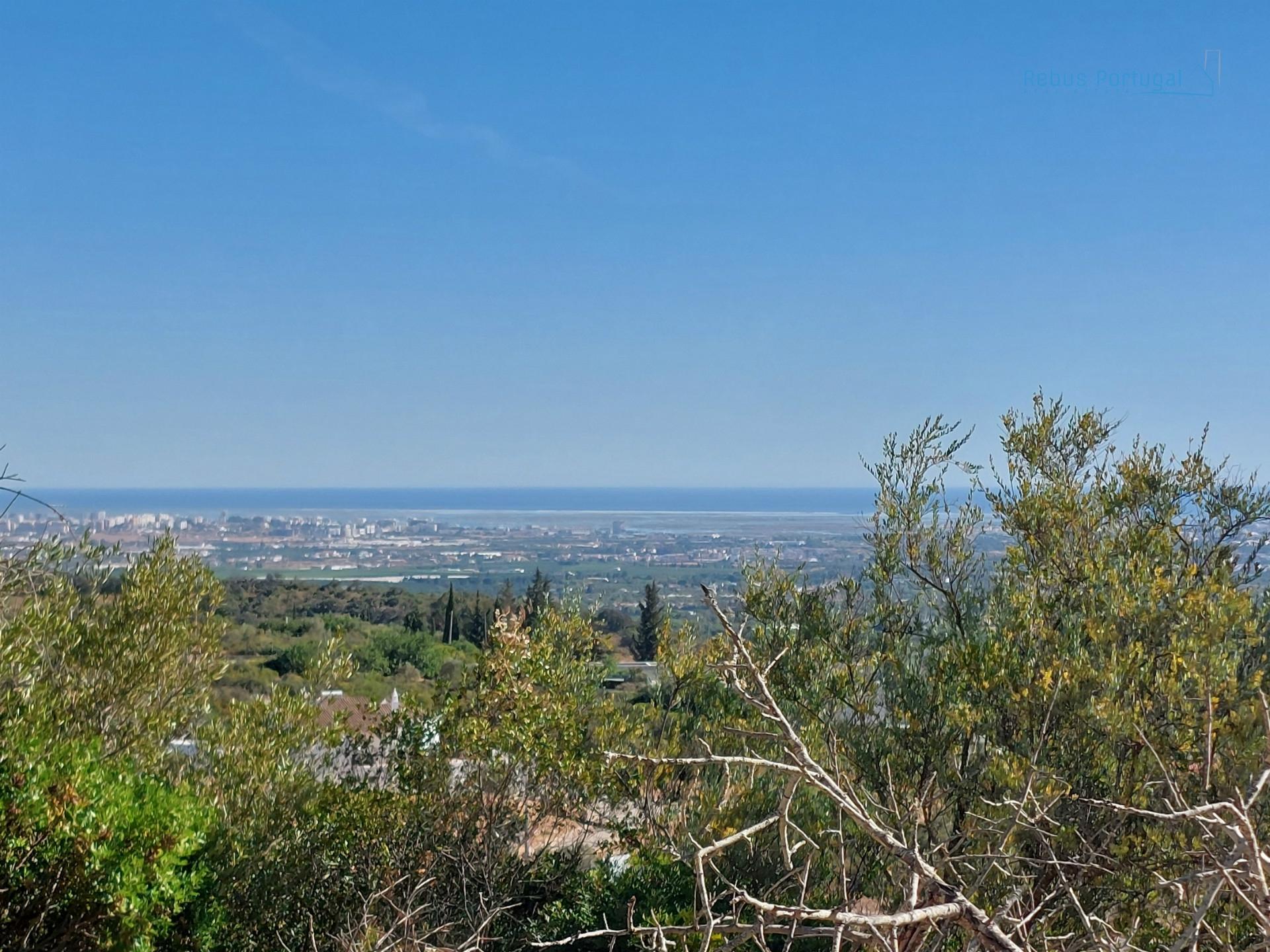 O Seu Refúgio Privado no Algarve com Vista Mar