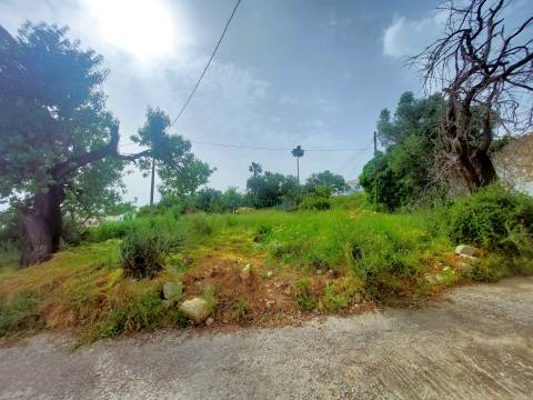 Terreno com Projeto Aprovado e Vista Mar de 180º | A 5 Minutos de Loulé
