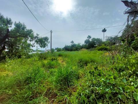 Terreno com Projeto Aprovado e Vista Mar de 180º | A 5 Minutos de Loulé