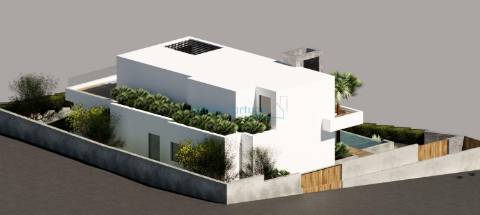 Terreno com Projeto Aprovado e Vista Mar de 180º | A 5 Minutos de Loulé